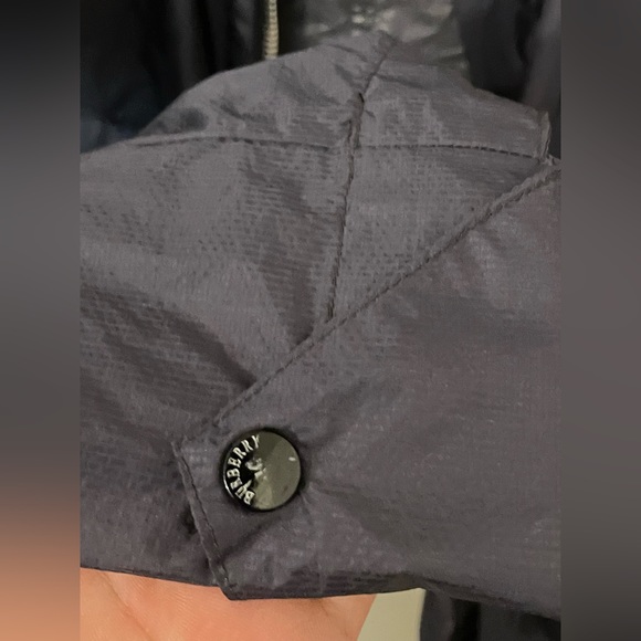 Burberry Sport Navy Sports WindBreaker - Picture 4 of 6